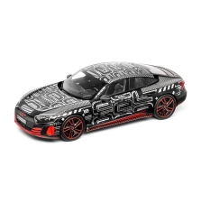 Audi RS e-tron GT, prototüüp, must/punane/hõbedane, 1:18